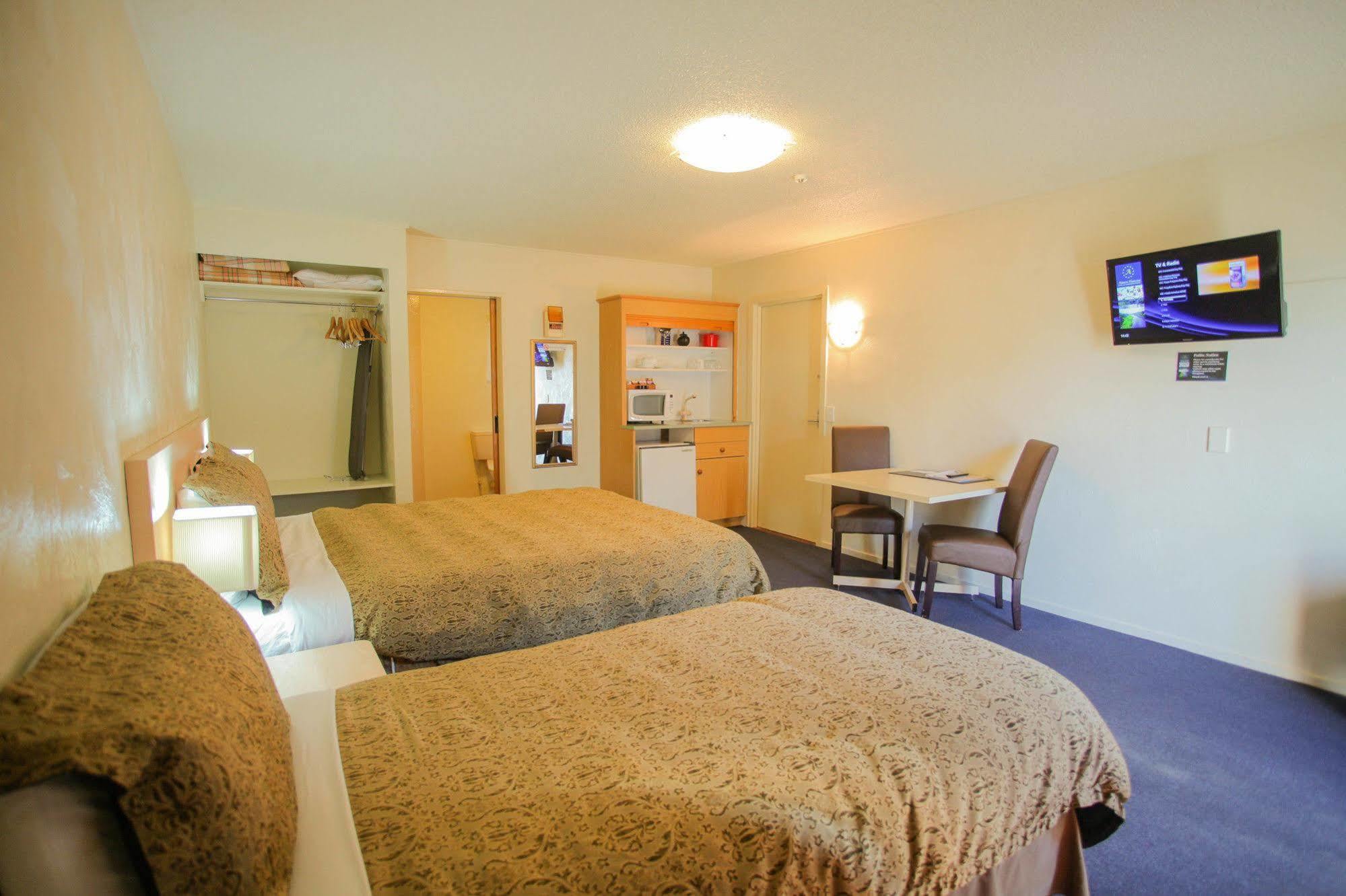 Abbots Hamilton - Hotel And Conference Centre Extérieur photo