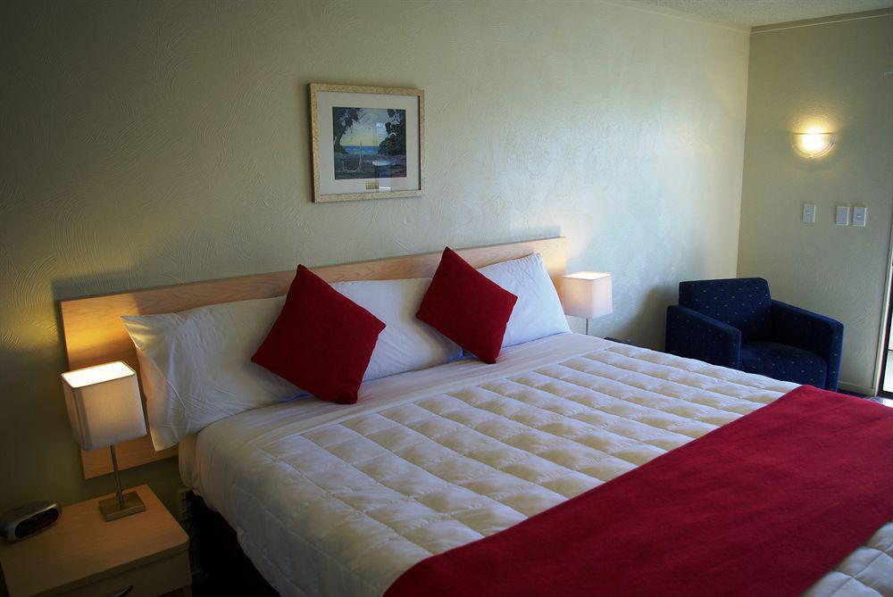 Abbots Hamilton - Hotel And Conference Centre Extérieur photo